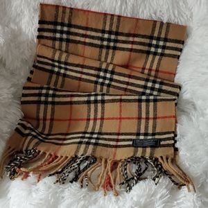 Burberrys nova check scarf